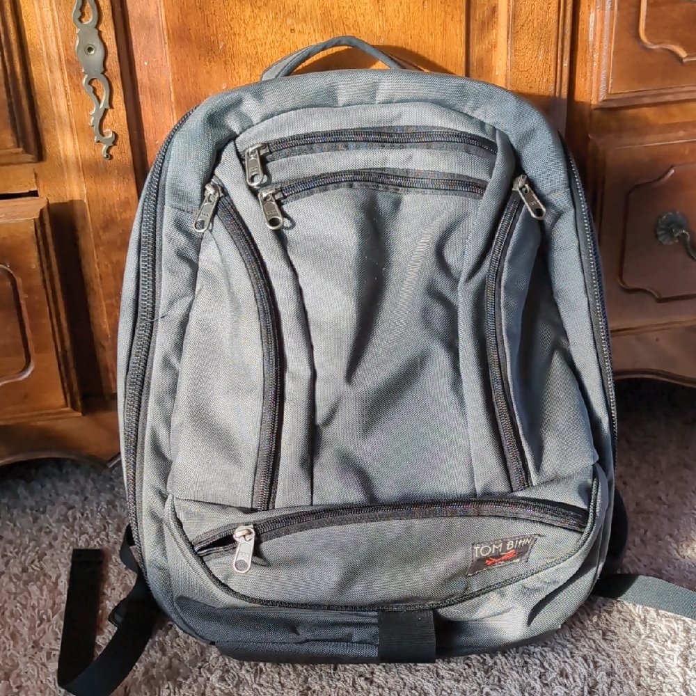 Tom Bihn Synik 22 Backpack